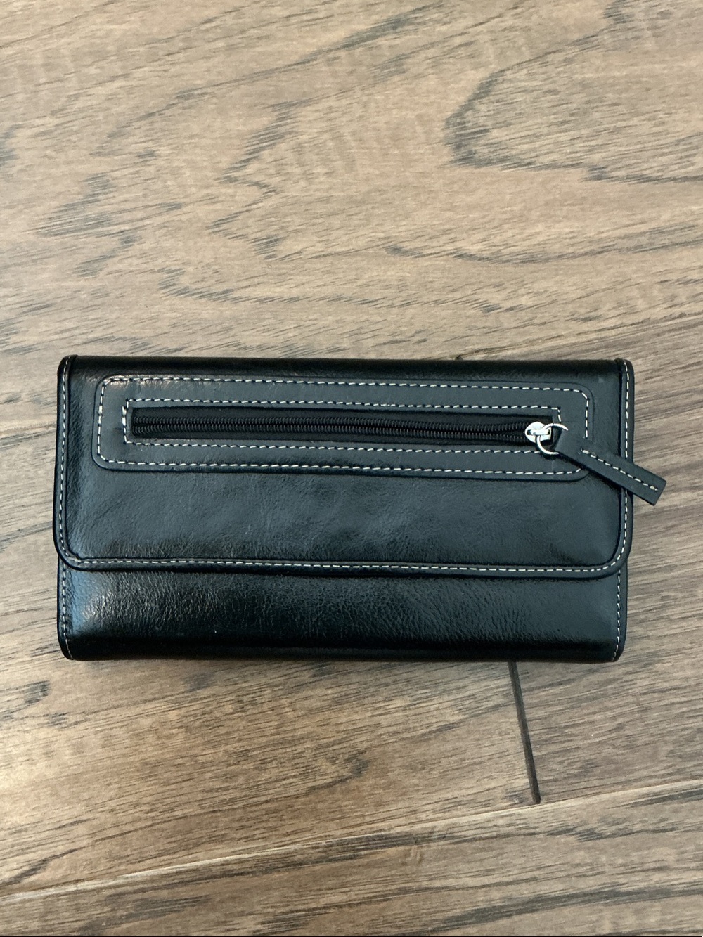 Genuine Leather Black Trifold Wallet with Front Zip Pocket